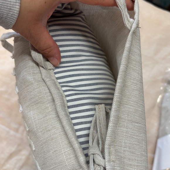 Pillow Set - Picture 3 of 6